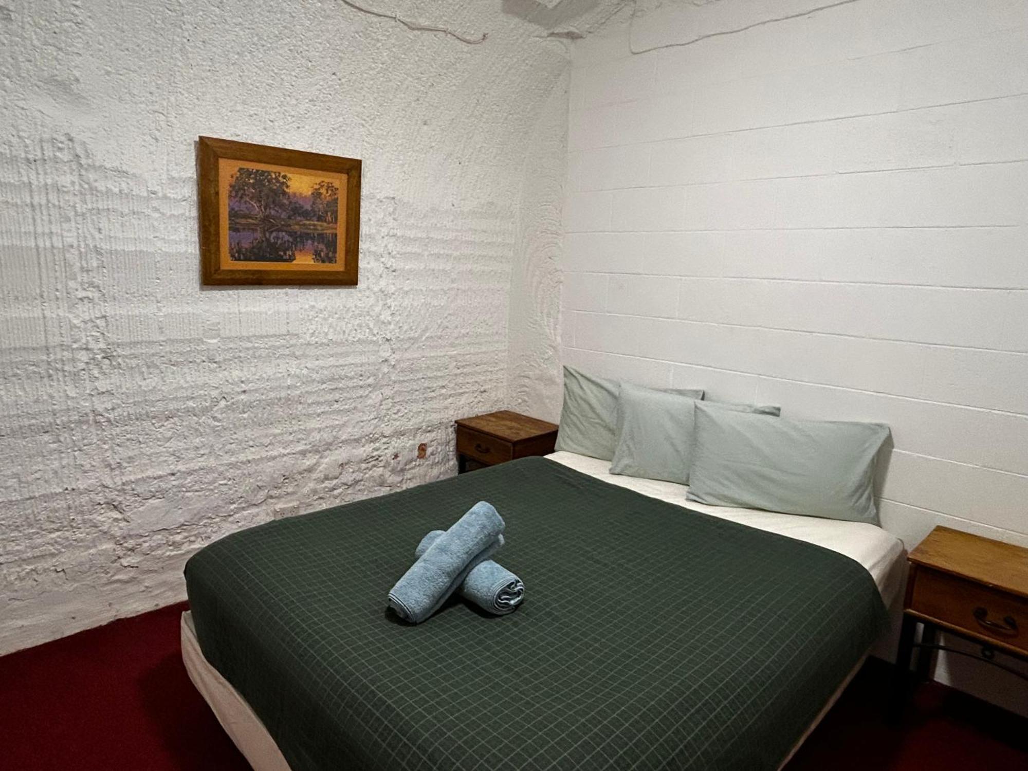 Desert View Apartments Coober Pedy Extérieur photo